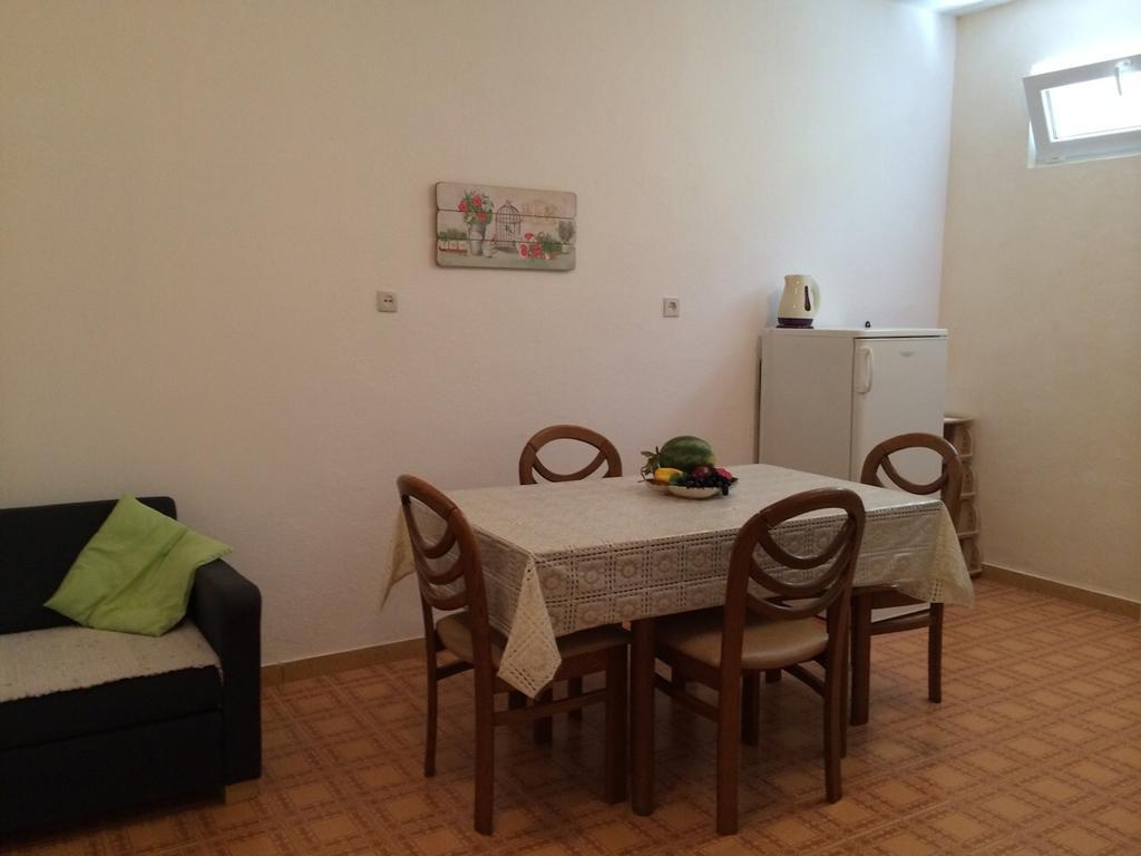 Apartments Leut Drasnice Szoba fotó